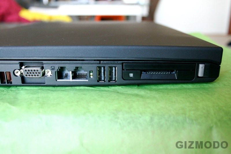 Illustration for article titled Lenovo T61 Thinkpad's Magnesium Rollcage == Wolverine's Bones
